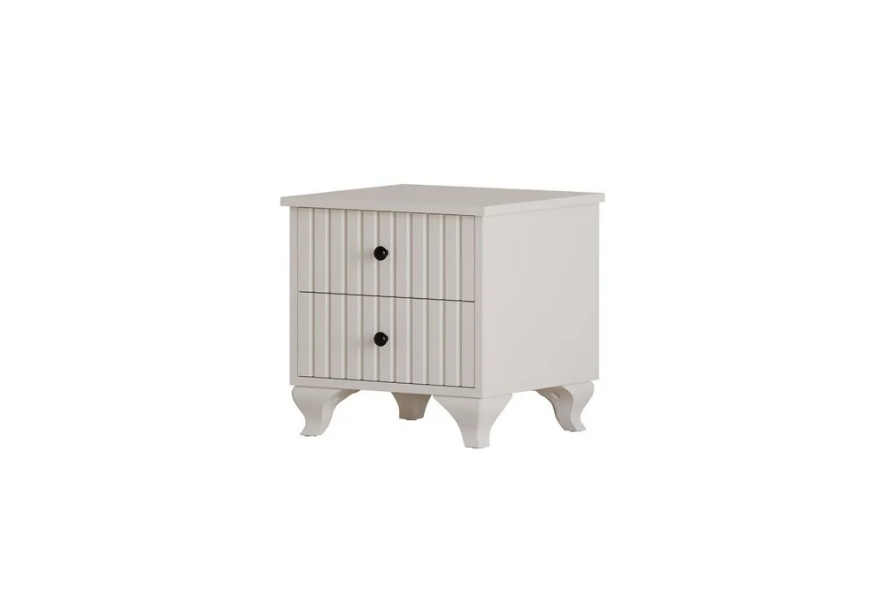Beynor Nattbord 45 cm v:4490902 Beynor Nattbord 45 cm v:4490902