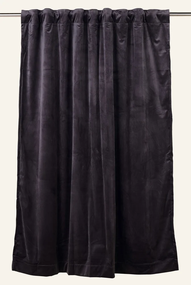 Lysdempende gardin grå – 140×220 cm v:2974127