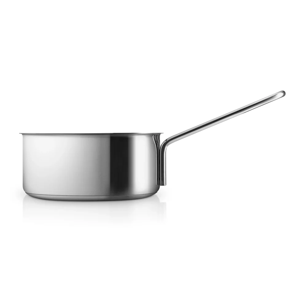 Eva Trio rustfri stål sautékasserolle v:3982761 Eva Trio rustfri stål sautékasserolle v:3982761