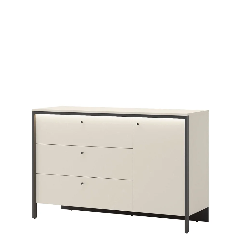 Navron Kommode 136 cm v:8222843