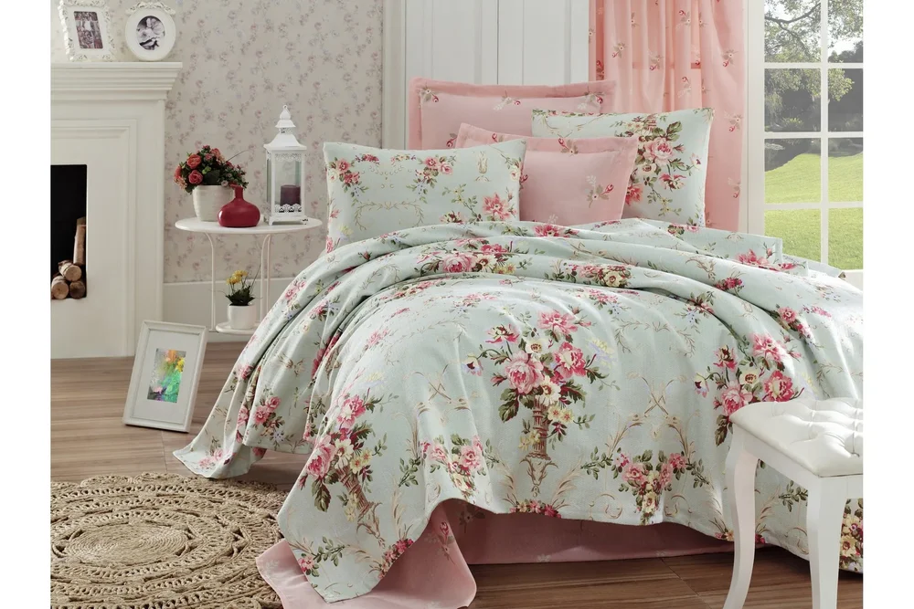 EnLora Home Sengeteppe 160×235 cm v:5844465 EnLora Home Sengeteppe 160×235 cm v:5844465