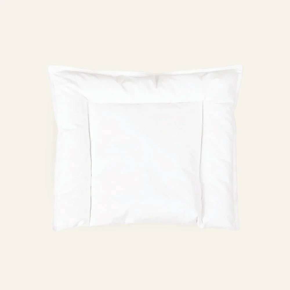 Baby dunpute hvit – 35×40 cm v:8384681 Baby dunpute hvit – 35×40 cm v:8384681